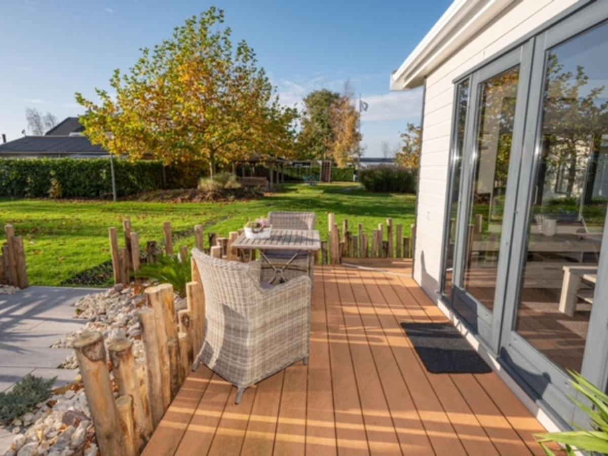 Chalet Sea Rocks With View And Garden Goedereede Exterior foto